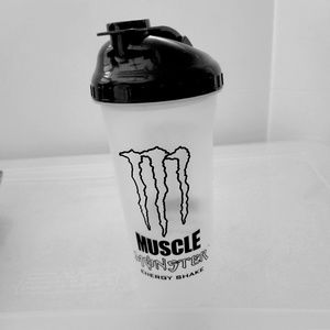 Monster Muscle Energy Shaker. T2